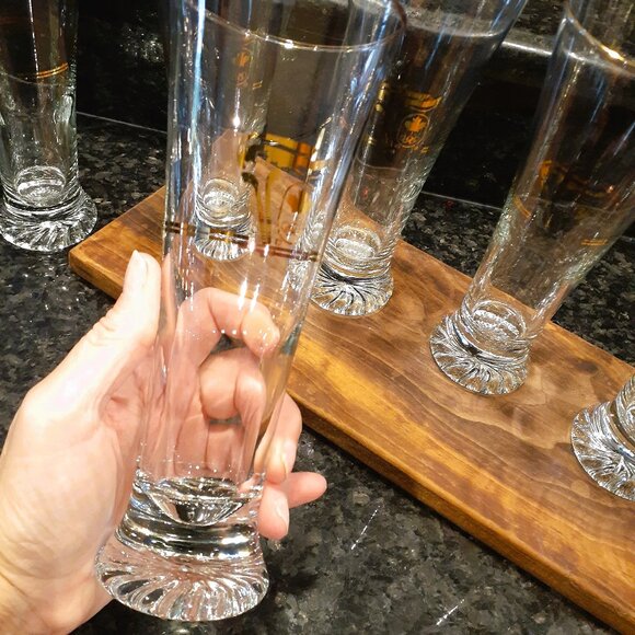 RETRO 1988 OLYMPIC GOLD Rim Pilsner Beer Glasses MINT CONDITION Set of 8 - Picture 4 of 7